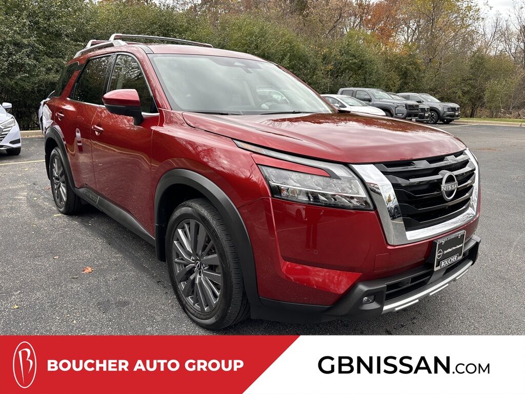 2024 Nissan Pathfinder SL w/Premium Pkg