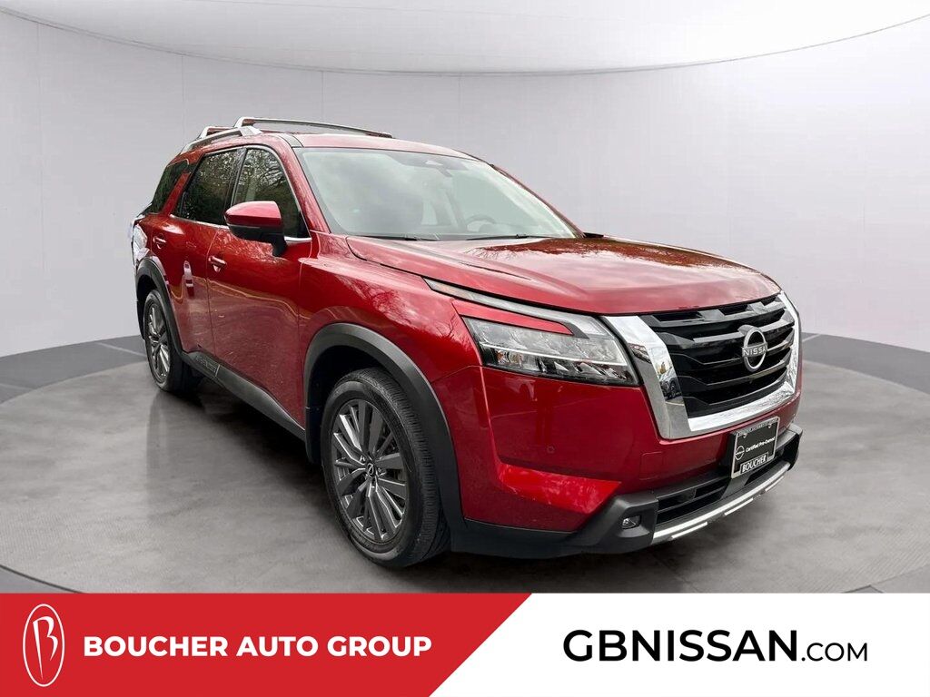 2024 Nissan Pathfinder SL w/Premium Pkg