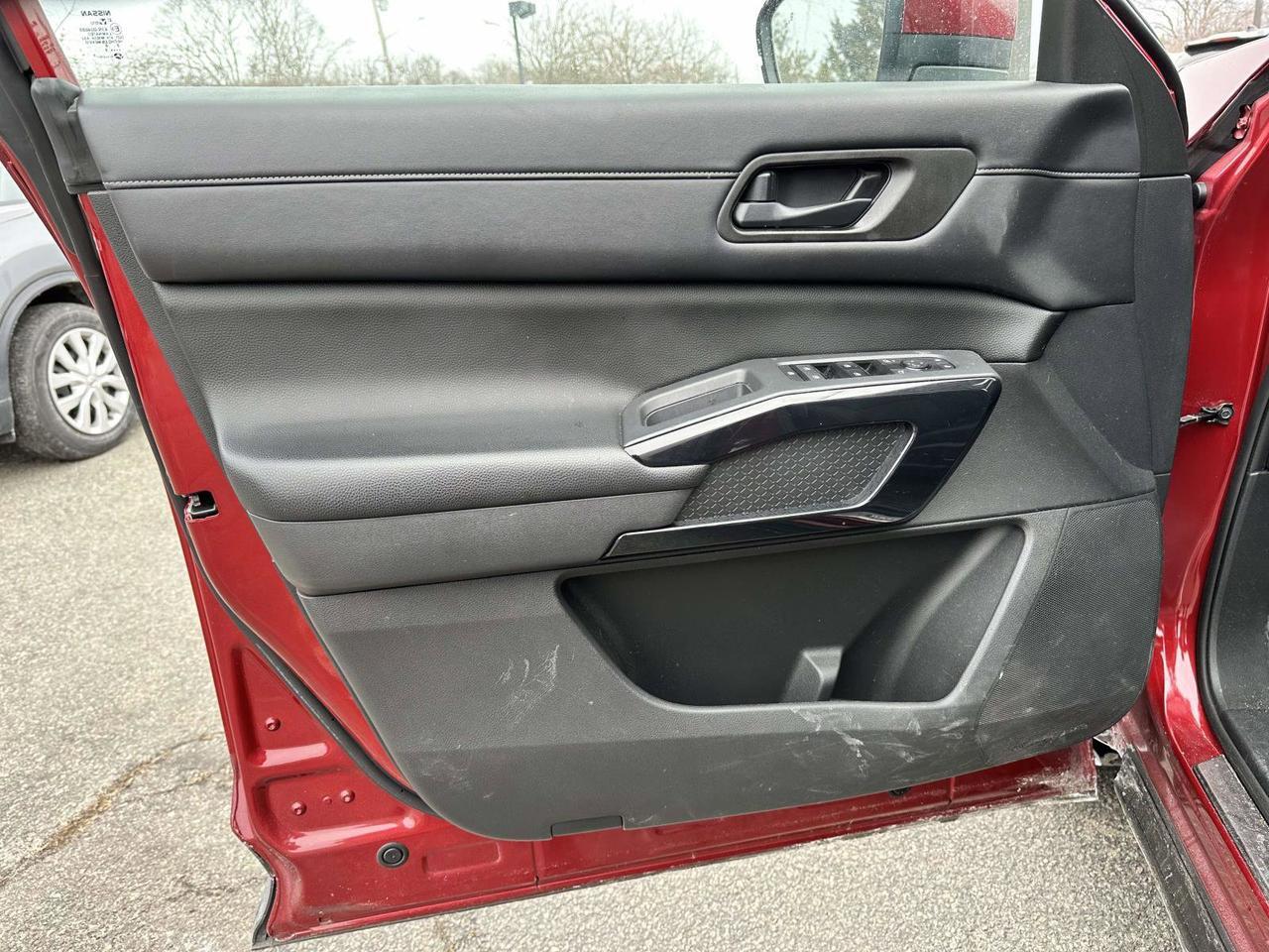 2024 Nissan Pathfinder SV Clifton Park NY