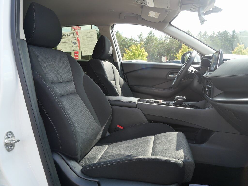 2024 Nissan Rogue SV Mt Pleasant MI