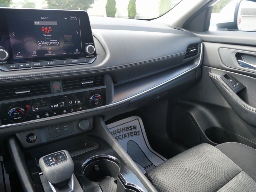 2024 Nissan Rogue SV Mt Pleasant MI