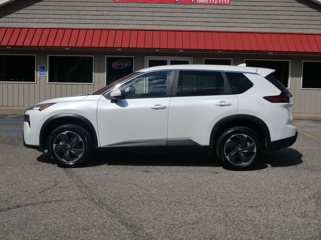 2024 Nissan Rogue SV Mt Pleasant MI