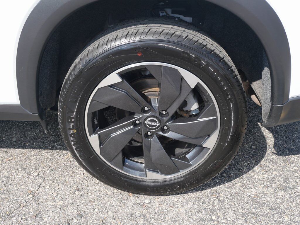 2024 Nissan Rogue SV Mt Pleasant MI