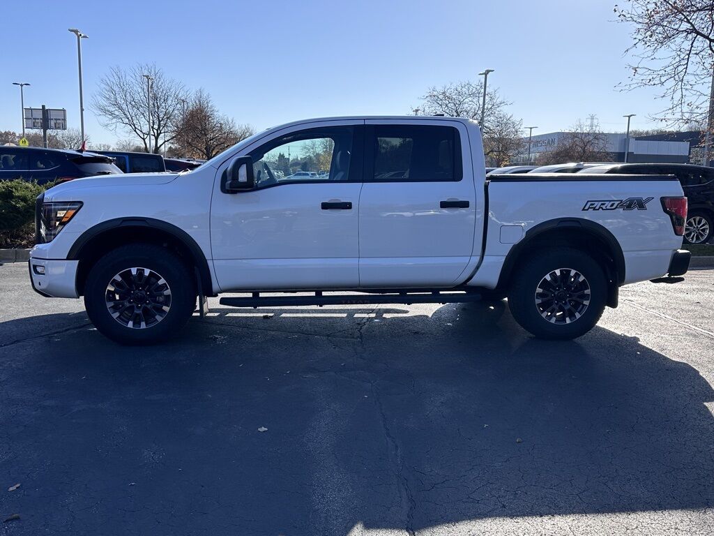2024 Nissan Titan PRO-4X w/Moonroof & Convenience Pkg San Clemente CA 2024 Nissan Titan PRO-4X w/Moonroof & Convenience Pkg San Clemente CA