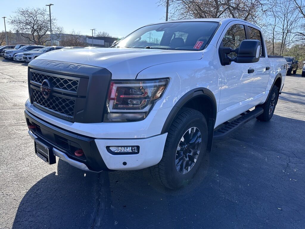 2024 Nissan Titan PRO-4X w/Moonroof & Convenience Pkg San Clemente CA 2024 Nissan Titan PRO-4X w/Moonroof & Convenience Pkg San Clemente CA