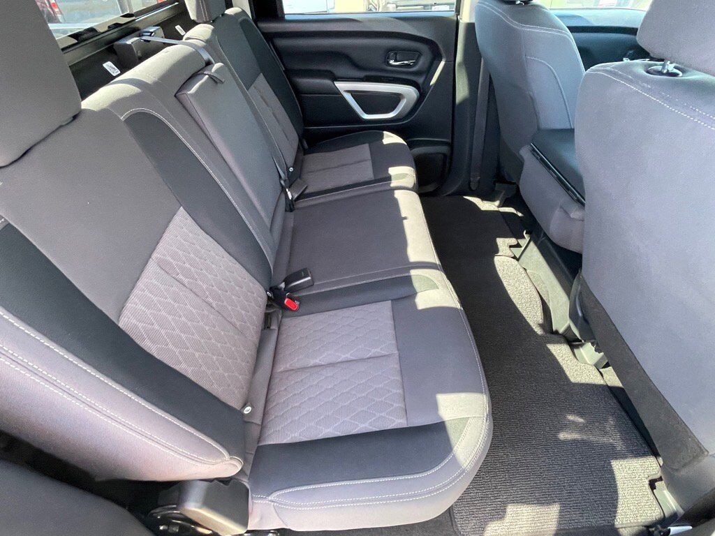 2024 Nissan Titan SV Oak Ridge TN 2024 Nissan Titan SV Oak Ridge TN