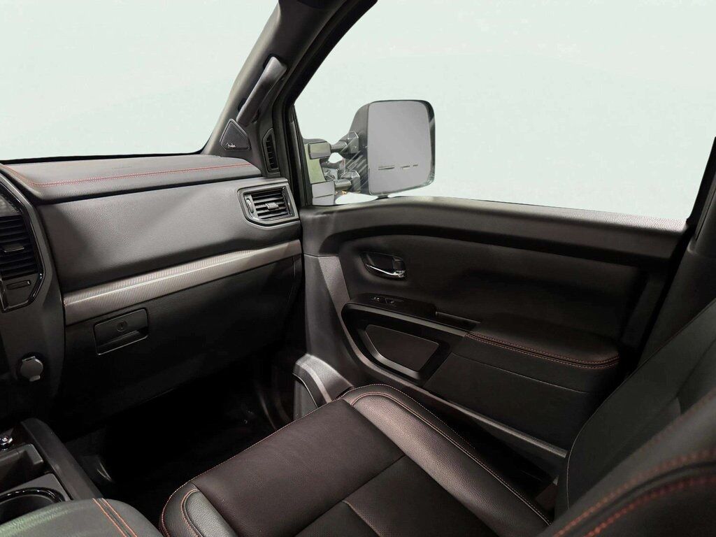 2024 Nissan Titan XD PRO-4X w/Premium &amp; Convenience Pkg San Clemente CA