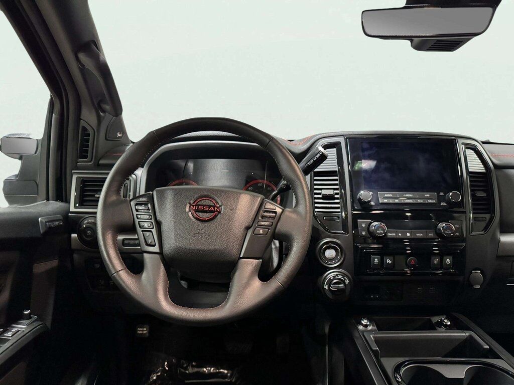 2024 Nissan Titan XD PRO-4X w/Premium &amp; Convenience Pkg San Clemente CA