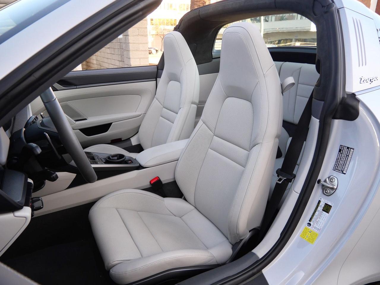 2024 Porsche 911 Targa 4S Targa 4S Lawrence KS