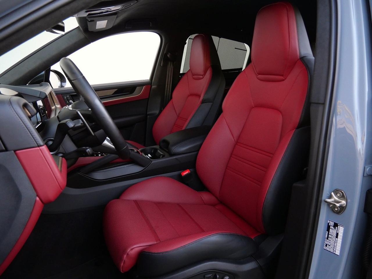 2024 Porsche Cayenne Coupe Turbo GT Turbo GT Lawrence KS