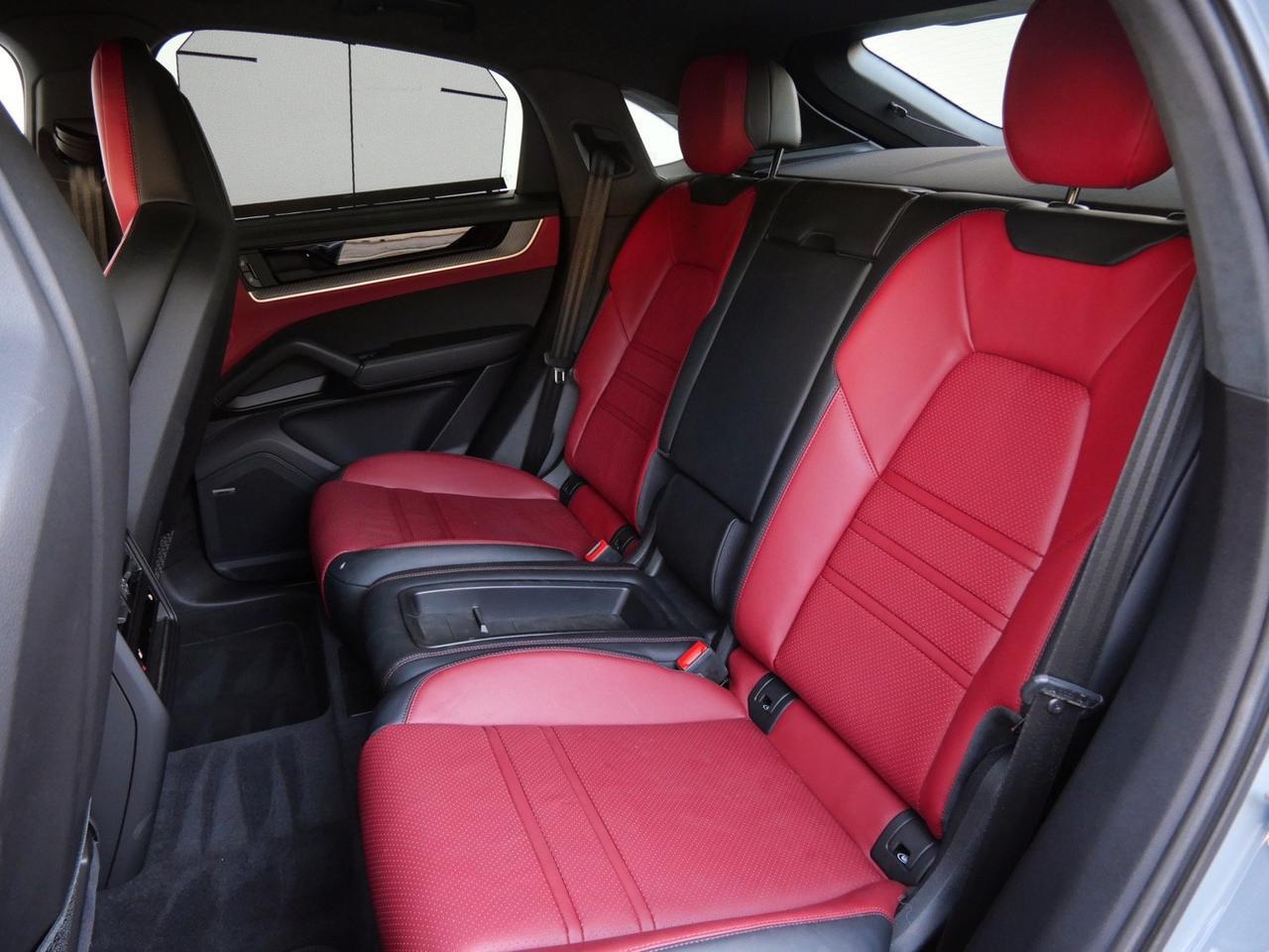 2024 Porsche Cayenne Coupe Turbo GT Turbo GT Lawrence KS