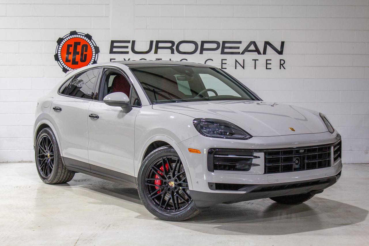 2024 Porsche Cayenne Coup S's photo