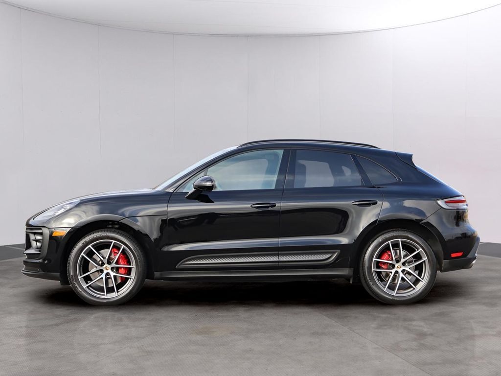 2024 Porsche Macan S