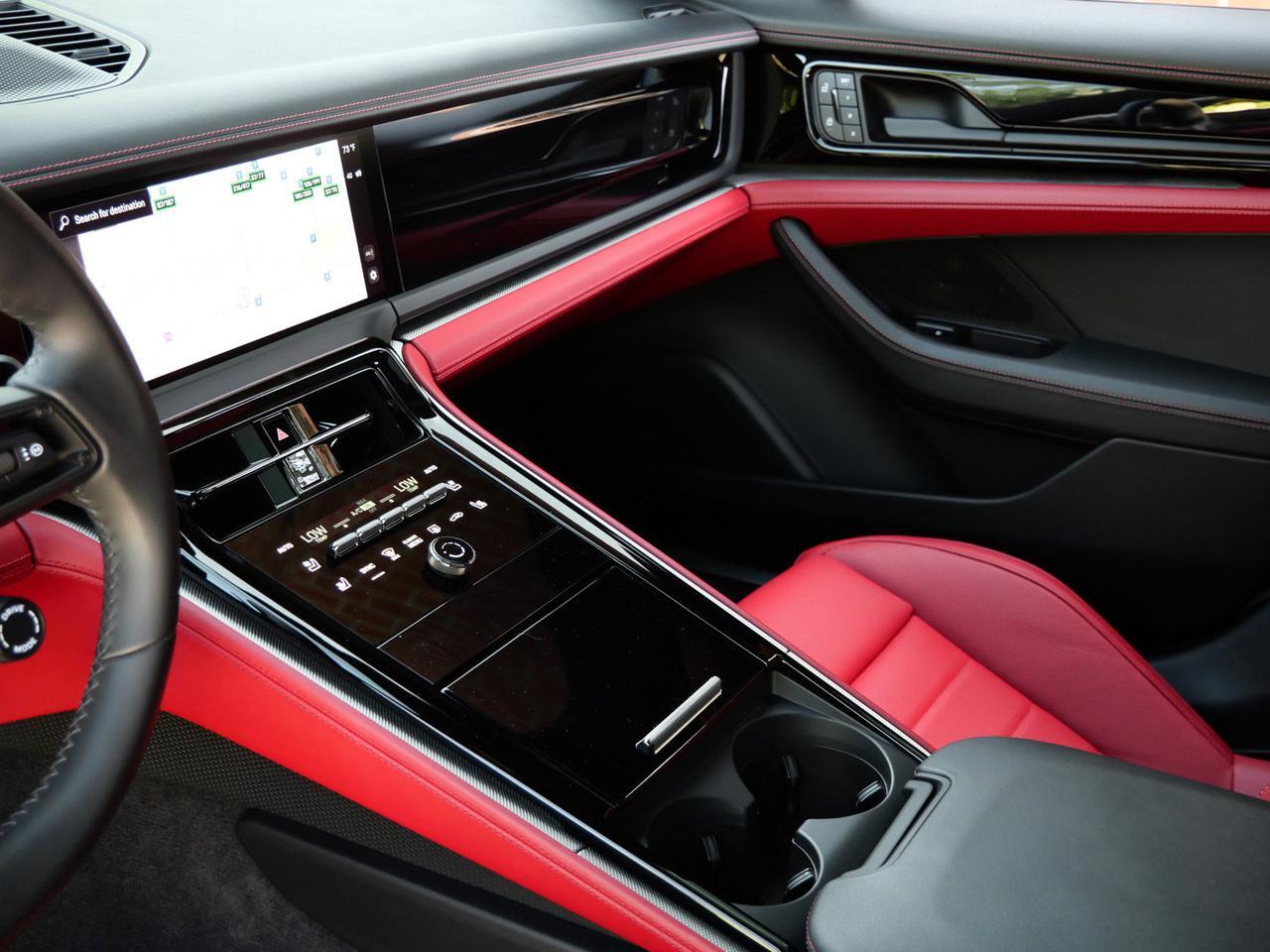2024 Porsche Panamera Lawrence KS