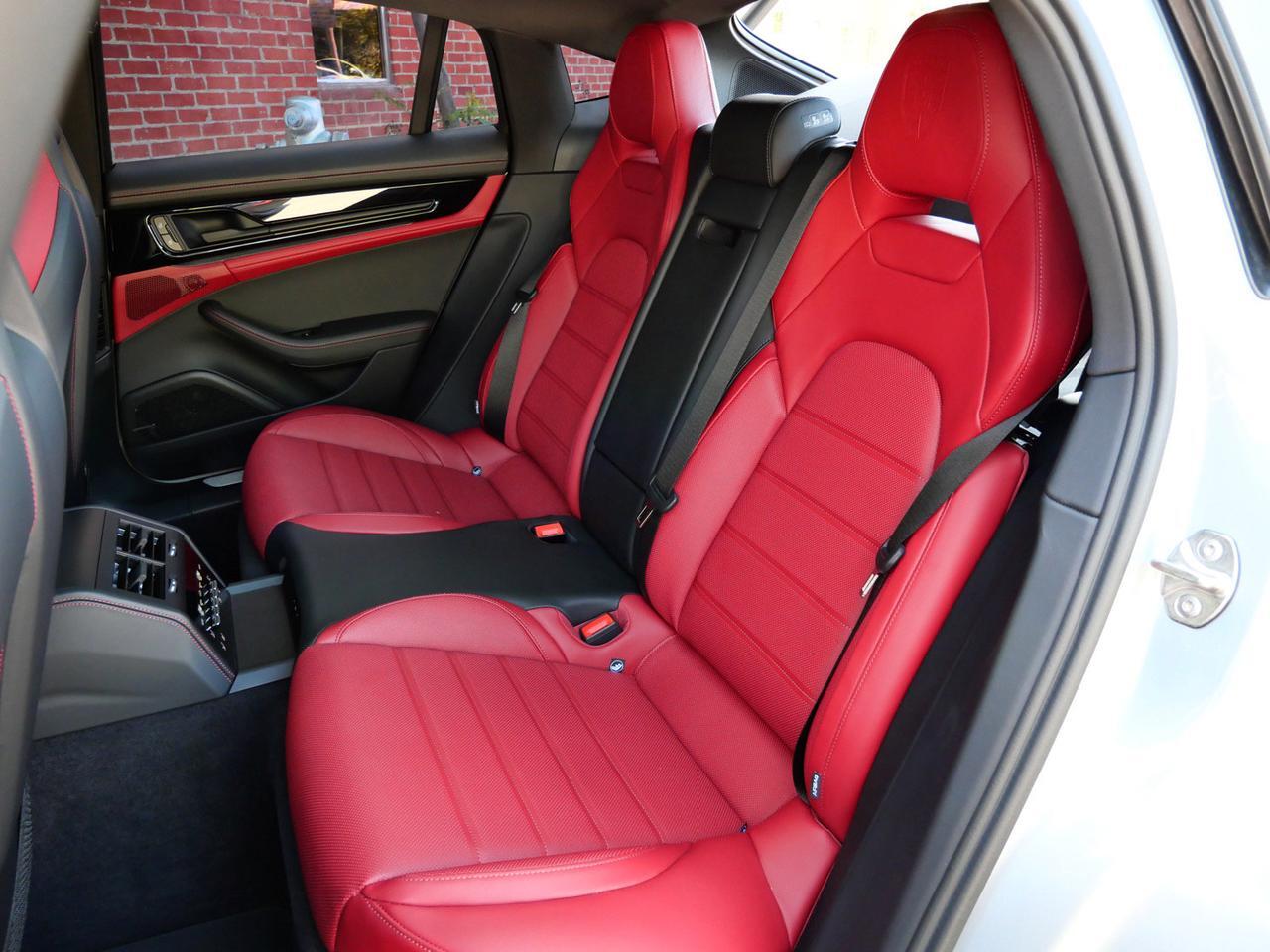 2024 Porsche Panamera Lawrence KS