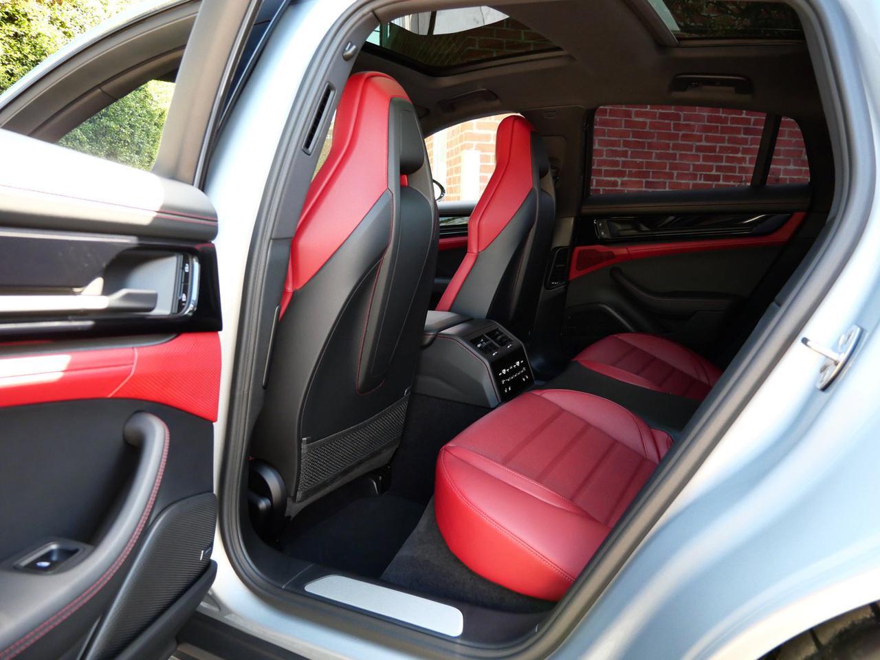 2024 Porsche Panamera Lawrence KS