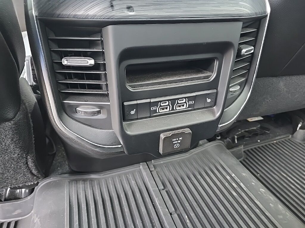 2024 Ram 2500 4x4 Crew Cab Laramie Fond du Lac WI 2024 Ram 2500 4x4 Crew Cab Laramie Fond du Lac WI