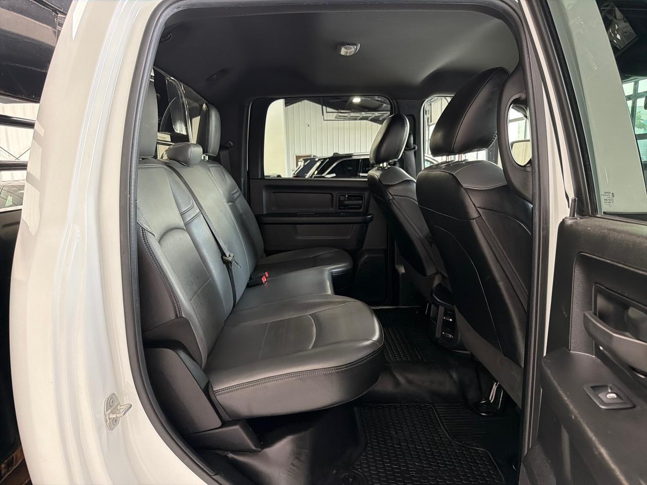 2024 Ram 3500 Chassis Cab Tradesman, 4x4, C&M 9ft 4in RD Flatbed w/ Toolboxes, 8.4in Screen, Max Tow, New Tires Houston TX 2024 Ram 3500 Chassis Cab Tradesman, 4x4, C&M 9ft 4in RD Flatbed w/ Toolboxes, 8.4in Screen, Max Tow, New Tires Houston TX