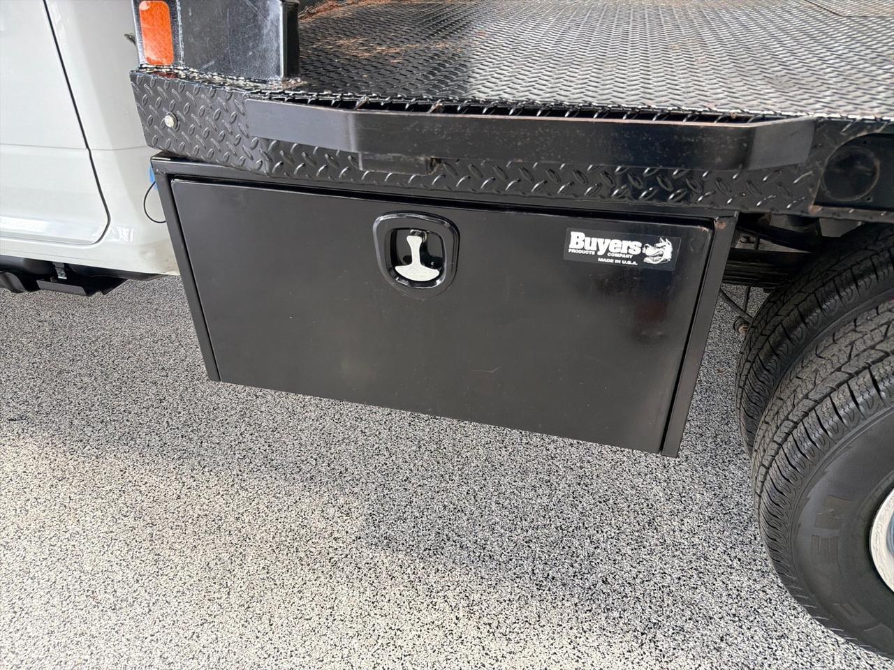 2024 Ram 3500 Chassis Cab Tradesman, 4x4, C&M 9ft 4in RD Flatbed w/ Toolboxes, 8.4in Screen, Max Tow, New Tires Houston TX 2024 Ram 3500 Chassis Cab Tradesman, 4x4, C&M 9ft 4in RD Flatbed w/ Toolboxes, 8.4in Screen, Max Tow, New Tires Houston TX