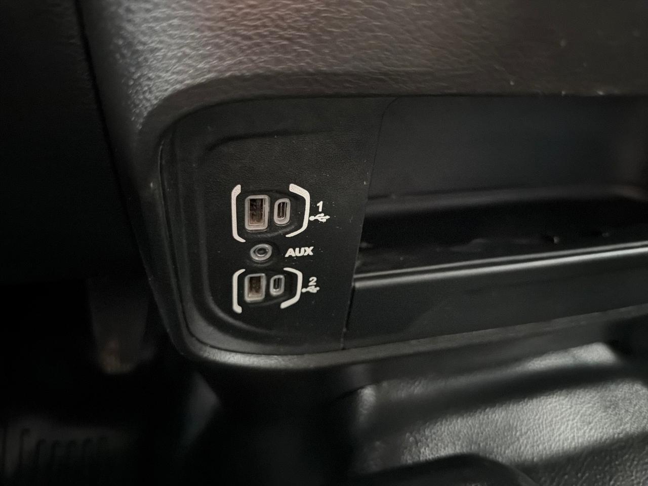 2024 Ram 3500 Chassis Cab Tradesman, 4x4, C&M 9ft 4in RD Flatbed w/ Toolboxes, 8.4in Screen, Max Tow, New Tires Houston TX 2024 Ram 3500 Chassis Cab Tradesman, 4x4, C&M 9ft 4in RD Flatbed w/ Toolboxes, 8.4in Screen, Max Tow, New Tires Houston TX