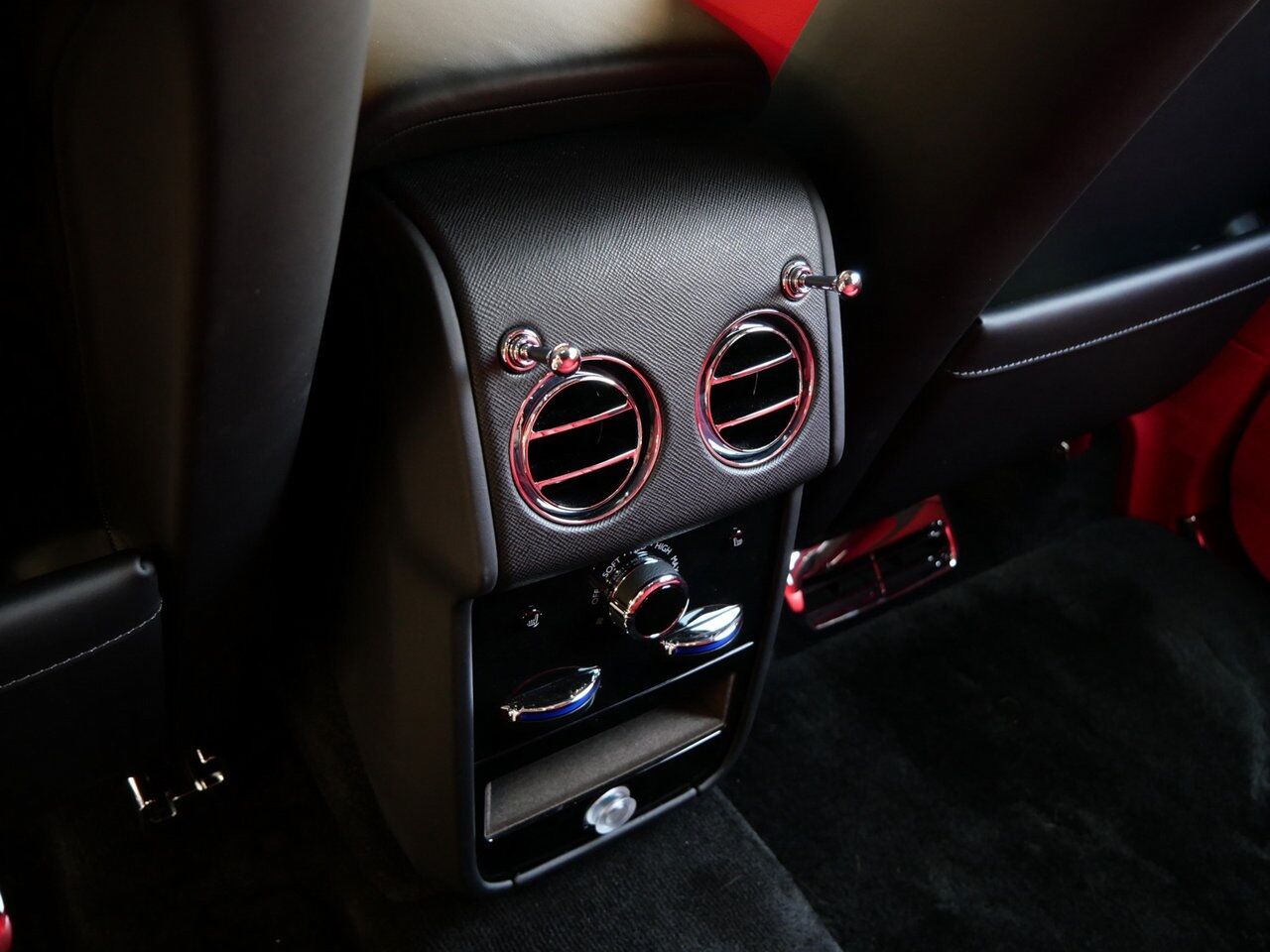 2024 Rolls-Royce Cullinan Lawrence KS