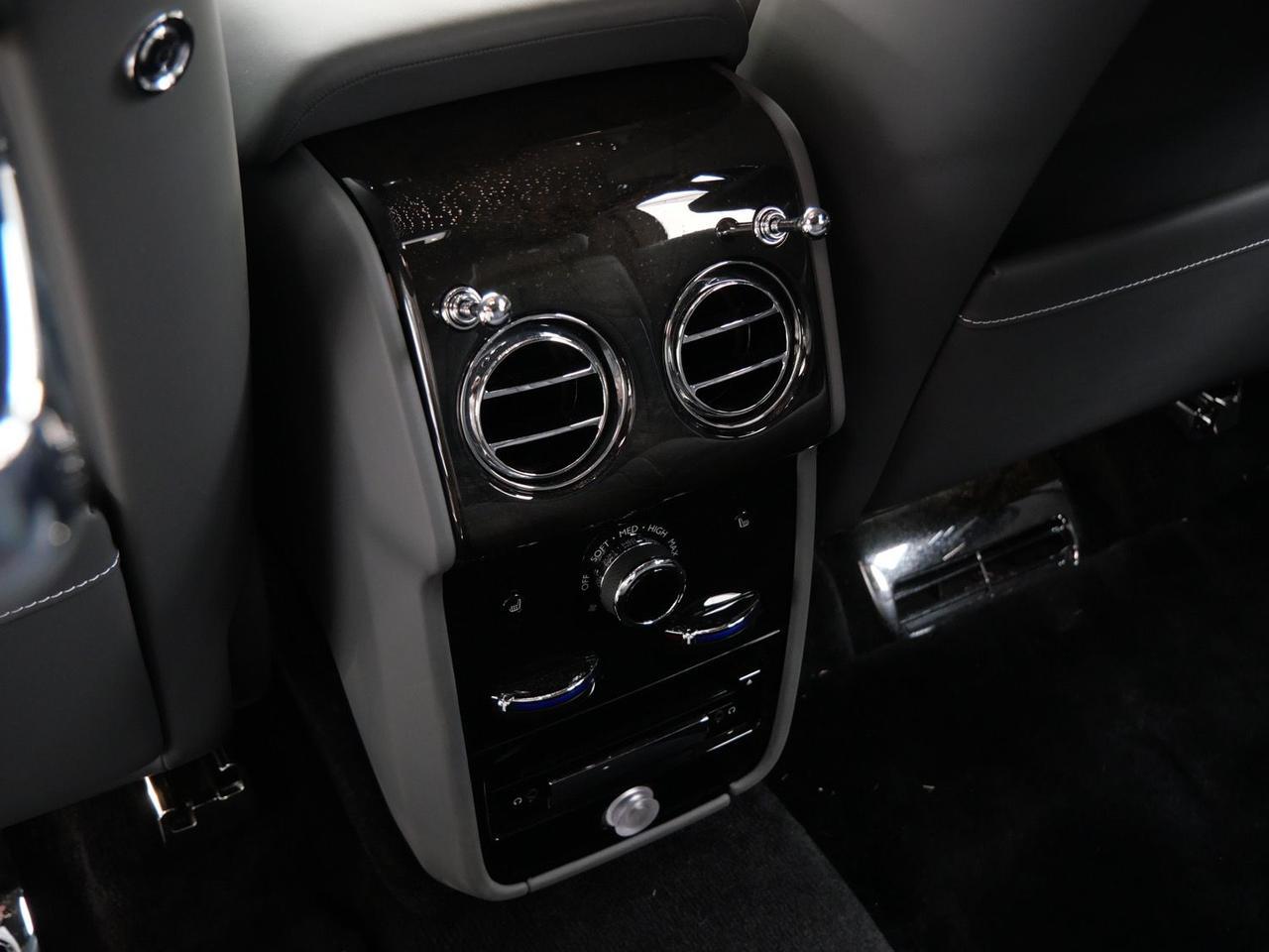 2024 Rolls-Royce Cullinan Lawrence KS