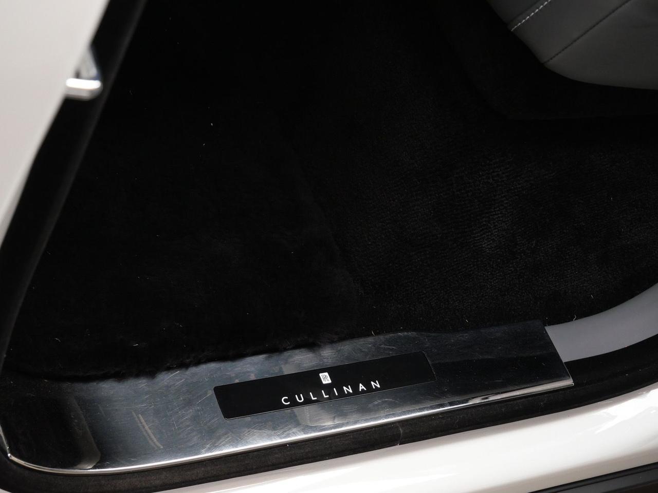 2024 Rolls-Royce Cullinan Lawrence KS