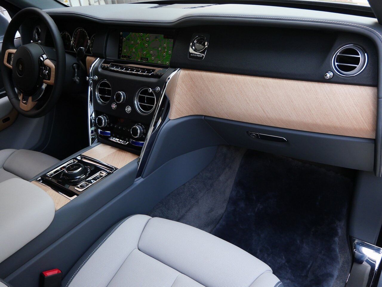 2024 Rolls-Royce Cullinan Lawrence KS