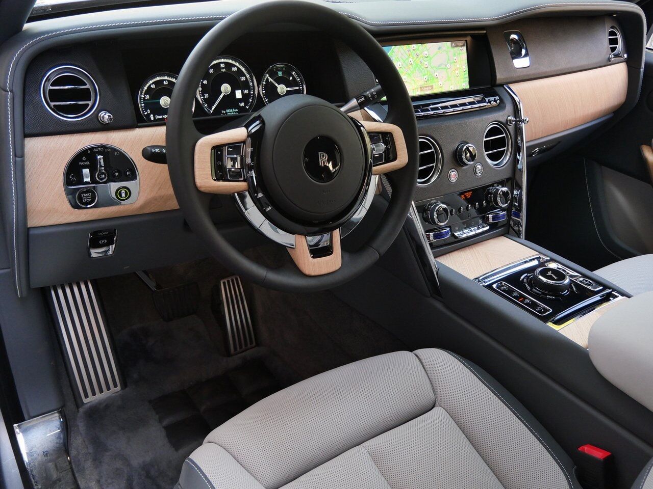 2024 Rolls-Royce Cullinan Lawrence KS