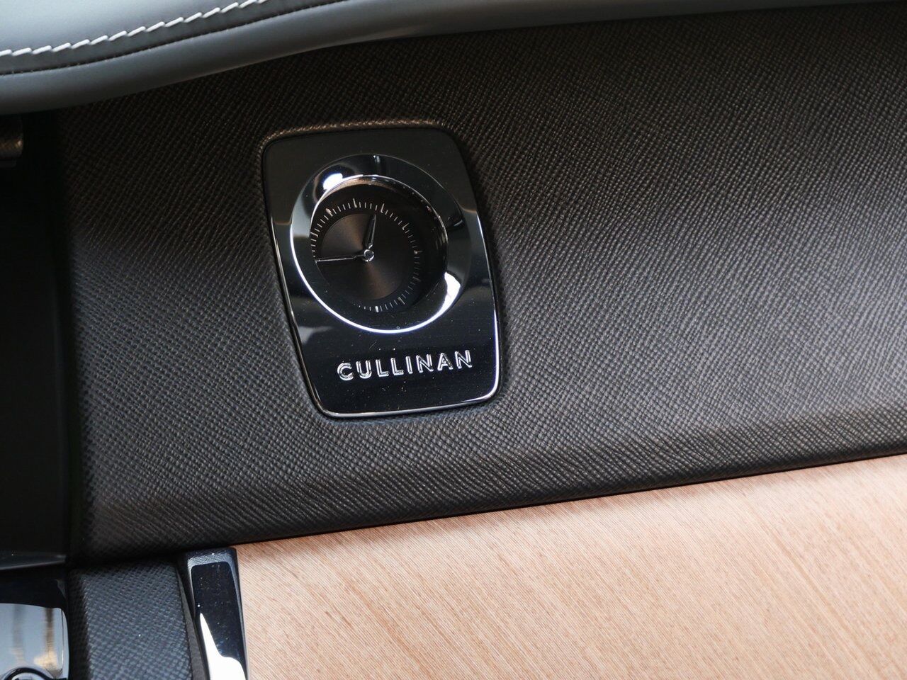2024 Rolls-Royce Cullinan Lawrence KS