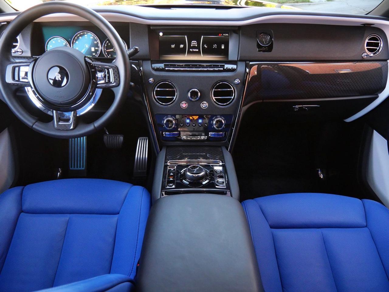 2024 Rolls-Royce Cullinan Black Badge Black Badge Lawrence KS