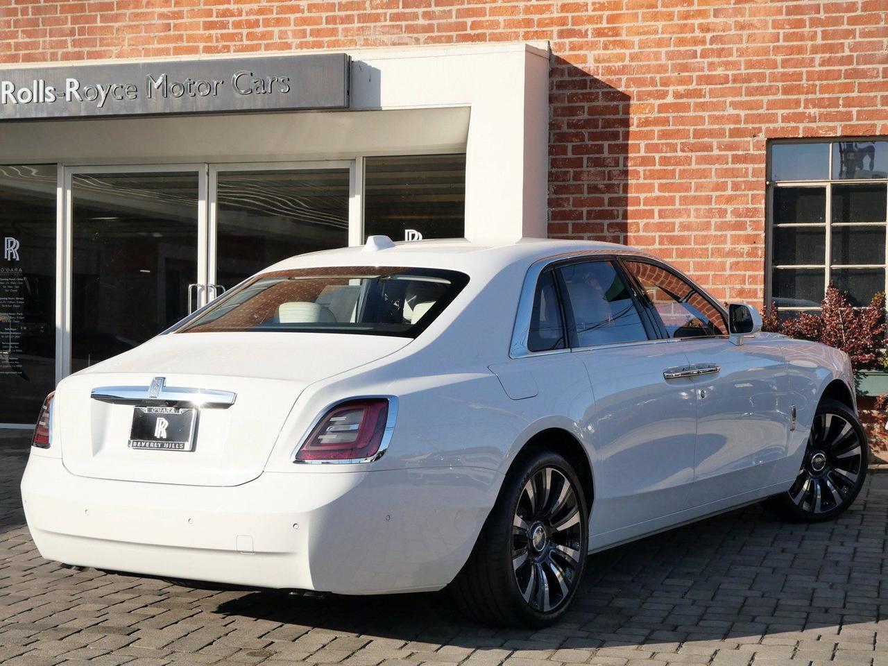 2024 Rolls-Royce Ghost