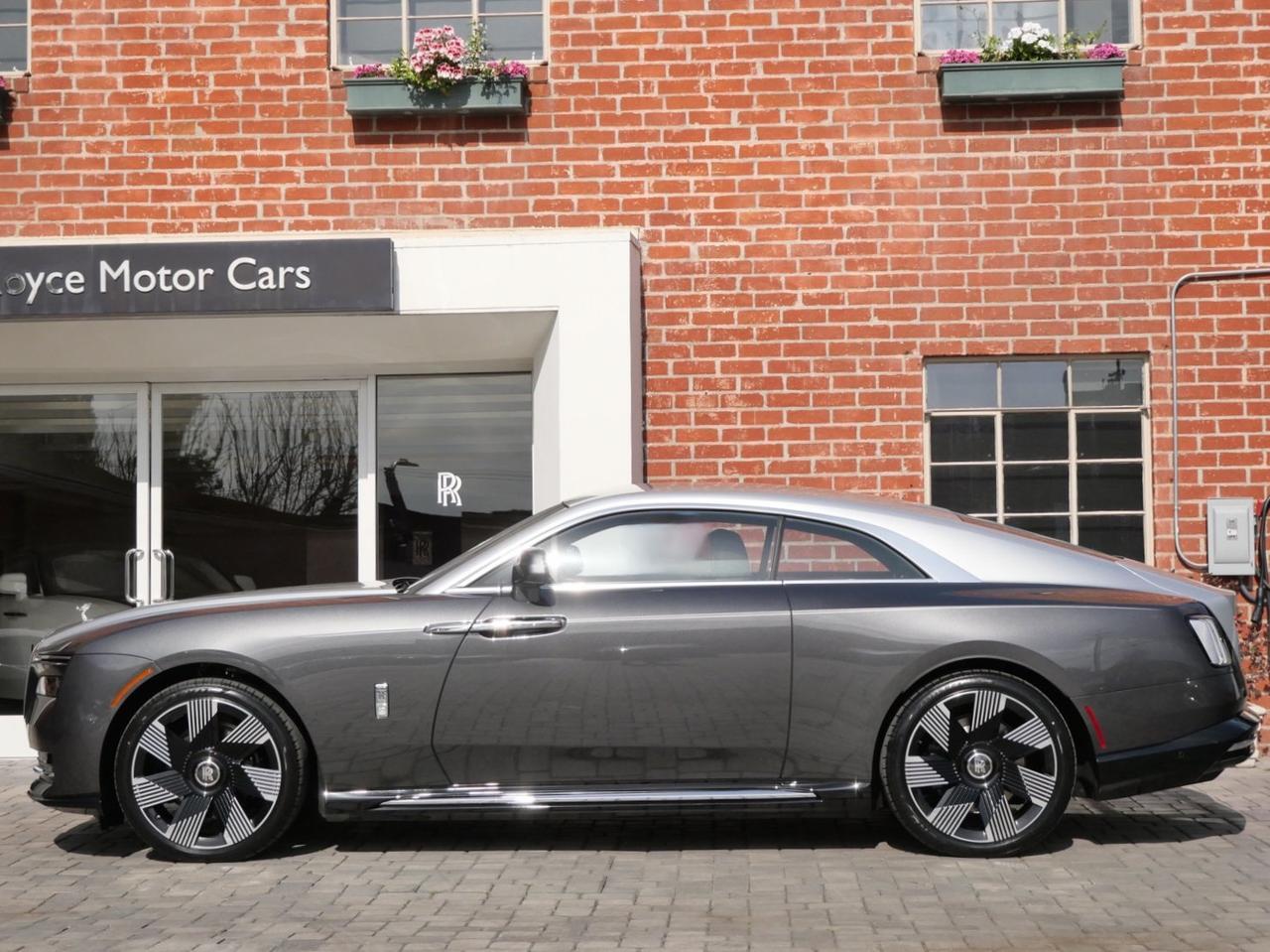 2024 Rolls-Royce Spectre