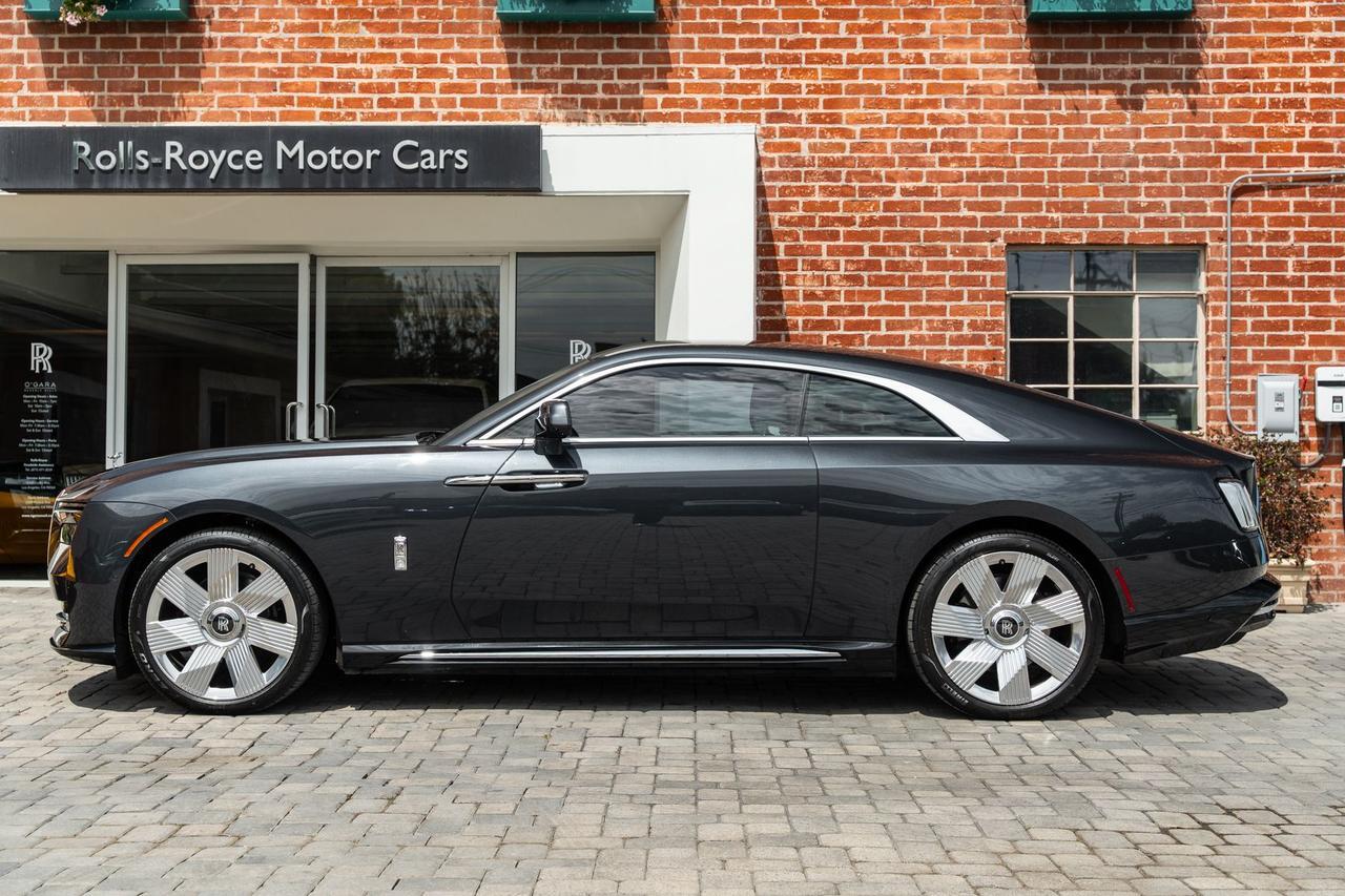 2024 Rolls-Royce Spectre
