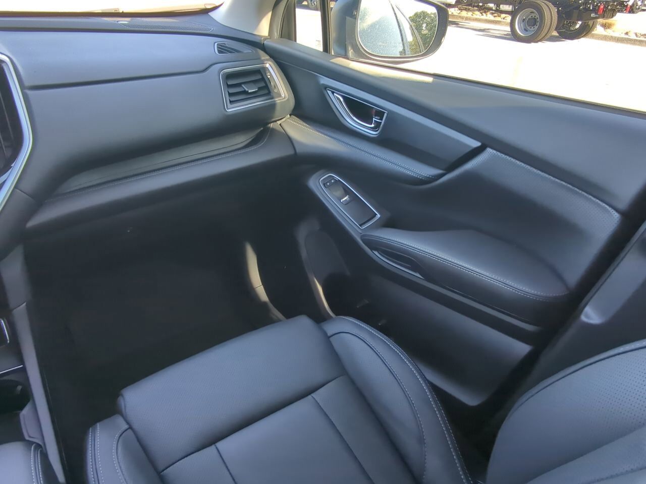 2024 Subaru Ascent Limited Appleton WI