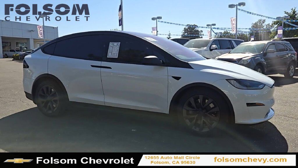 2024 Tesla Model X Base 2024 Tesla Model X Base