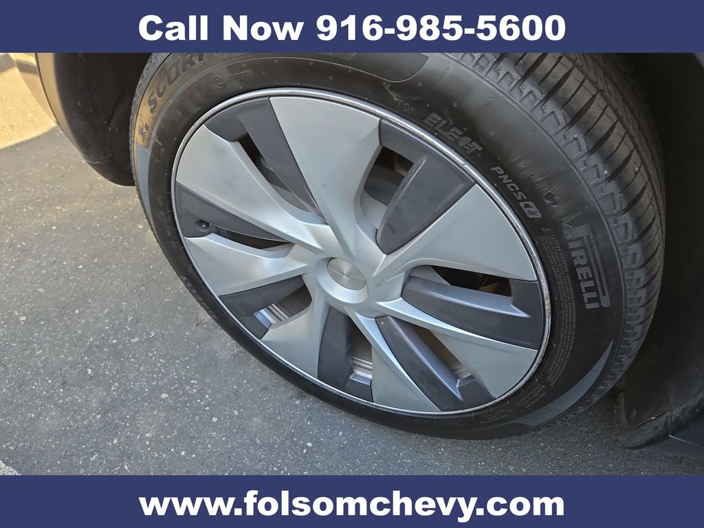 2024 Tesla Model Y Long Range 2024 Tesla Model Y Long Range
