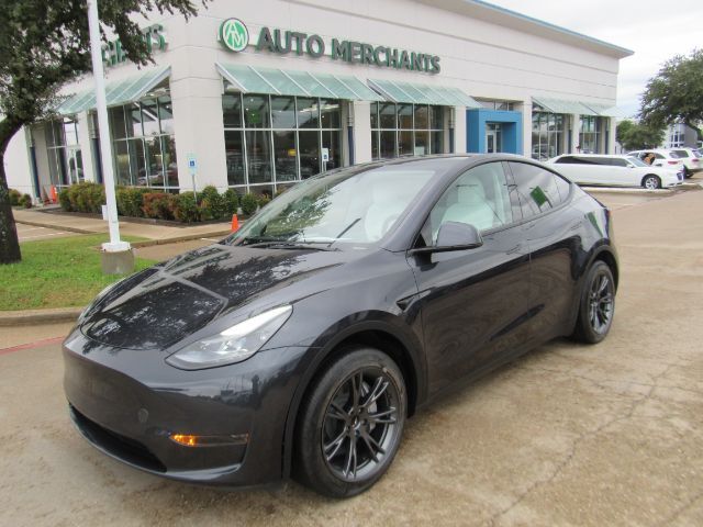 2024 Tesla Model Y Long Range