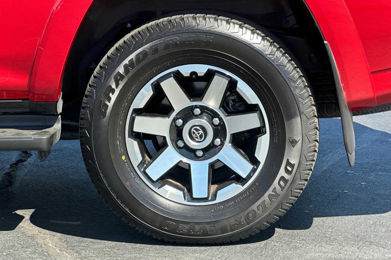 2024 Toyota 4Runner TRD Off Road Premium Roseville CA