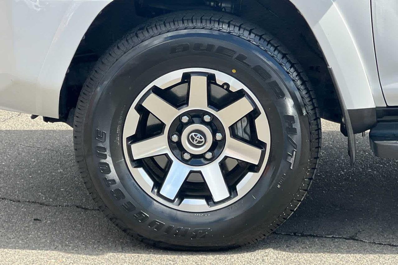 2024 Toyota 4Runner TRD Off Road Roseville CA