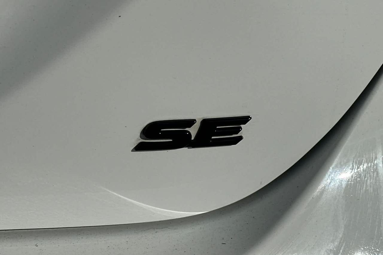 2024 Toyota Camry Hybrid SE Nightshade Roseville CA