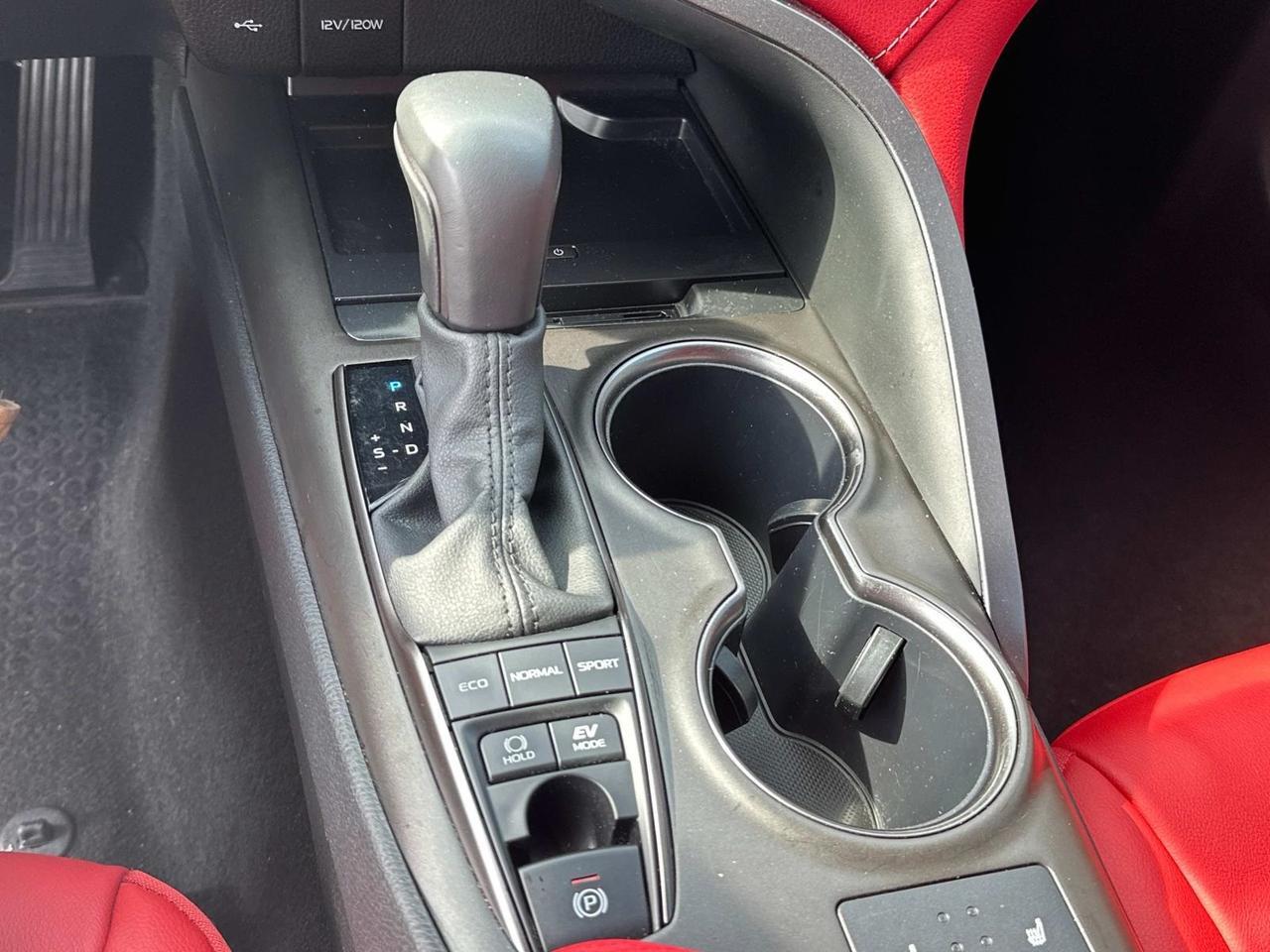2024 Toyota Camry Hybrid XSE Woodbridge VA