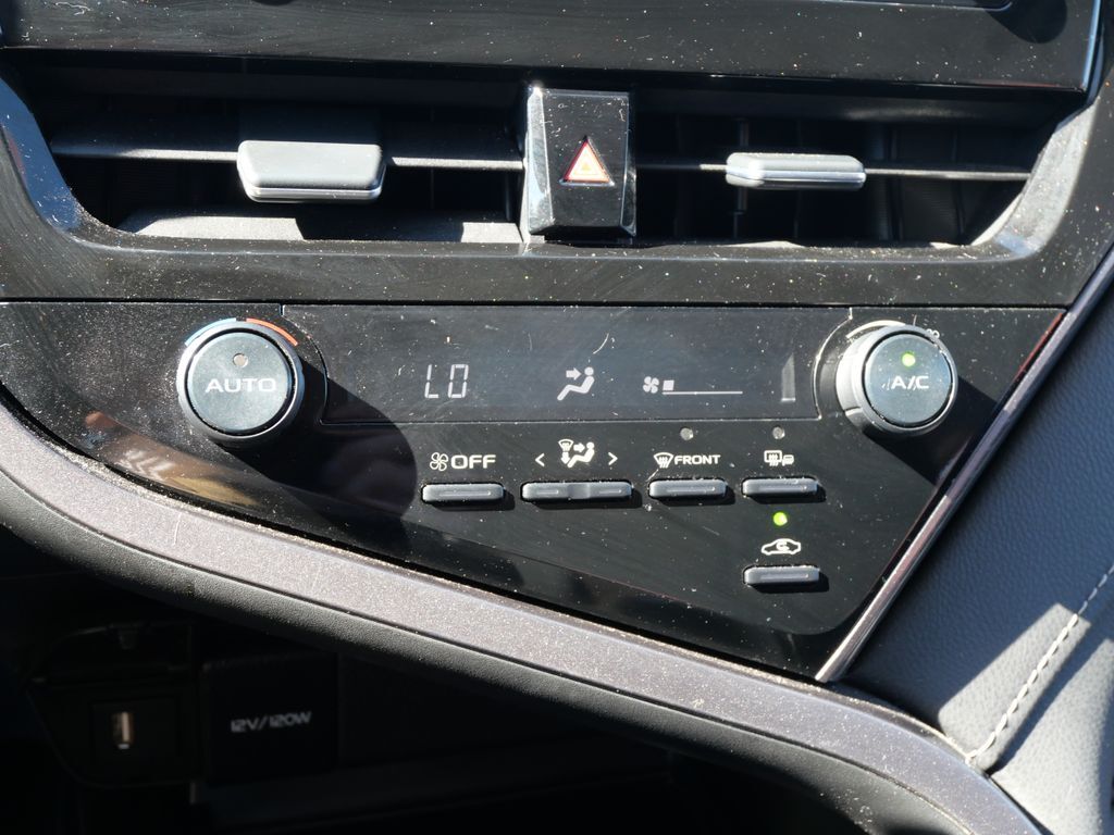 2024 Toyota Camry SE Mt Pleasant MI