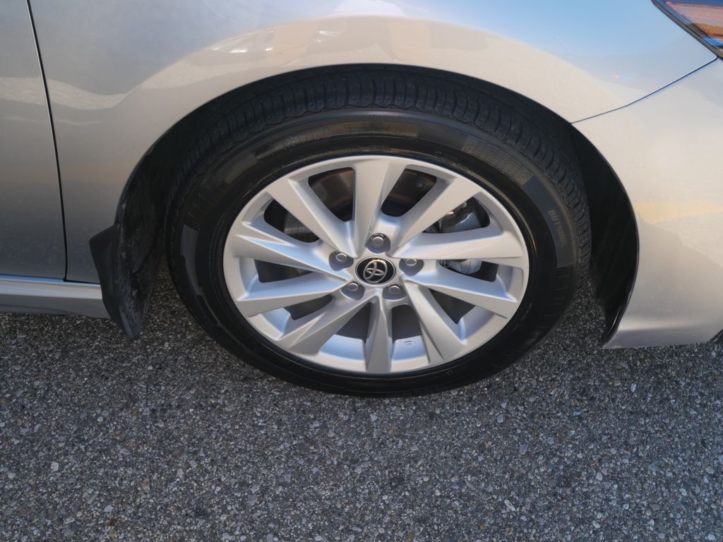2024 Toyota Camry SE Mt Pleasant MI