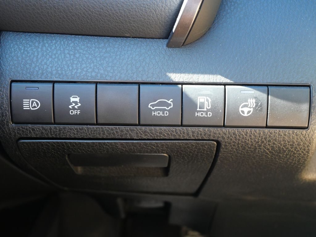 2024 Toyota Camry SE Mt Pleasant MI