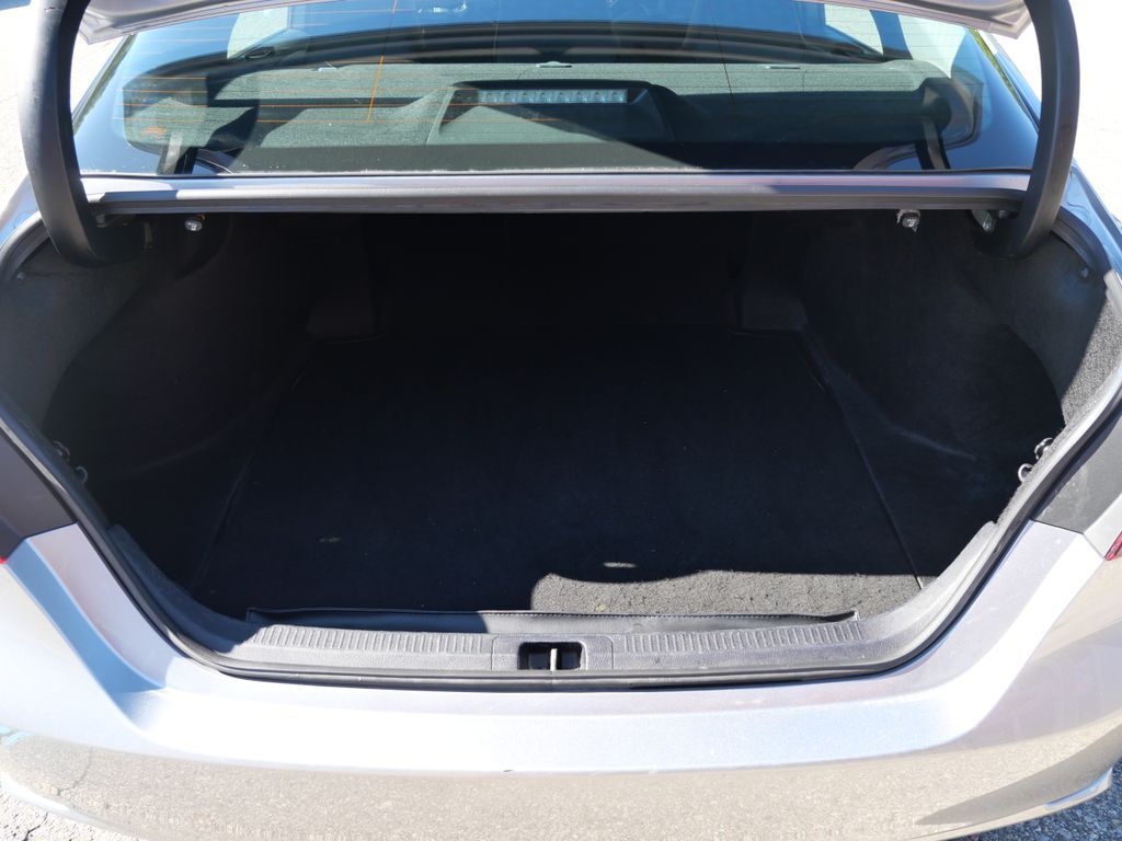 2024 Toyota Camry SE Mt Pleasant MI