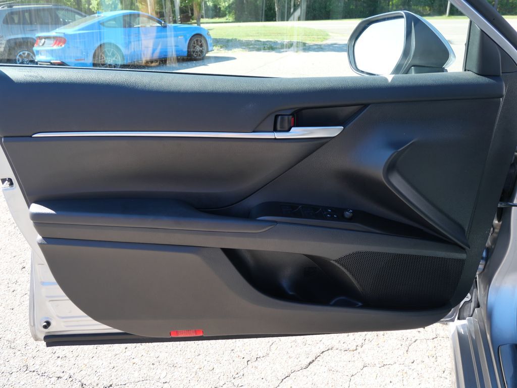 2024 Toyota Camry SE Mt Pleasant MI