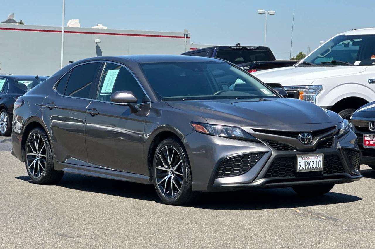 2024 Toyota Camry SE Roseville CA