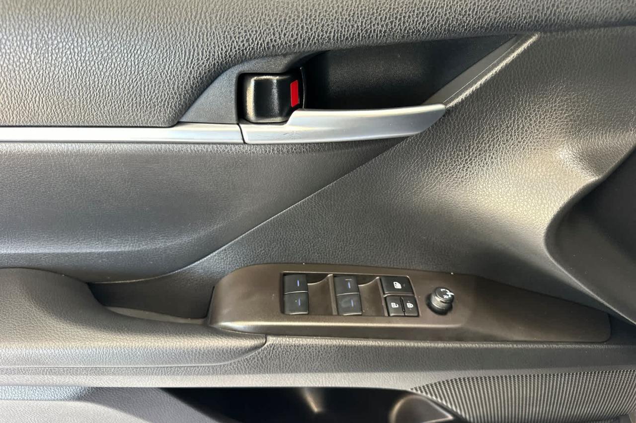 2024 Toyota Camry SE Roseville CA