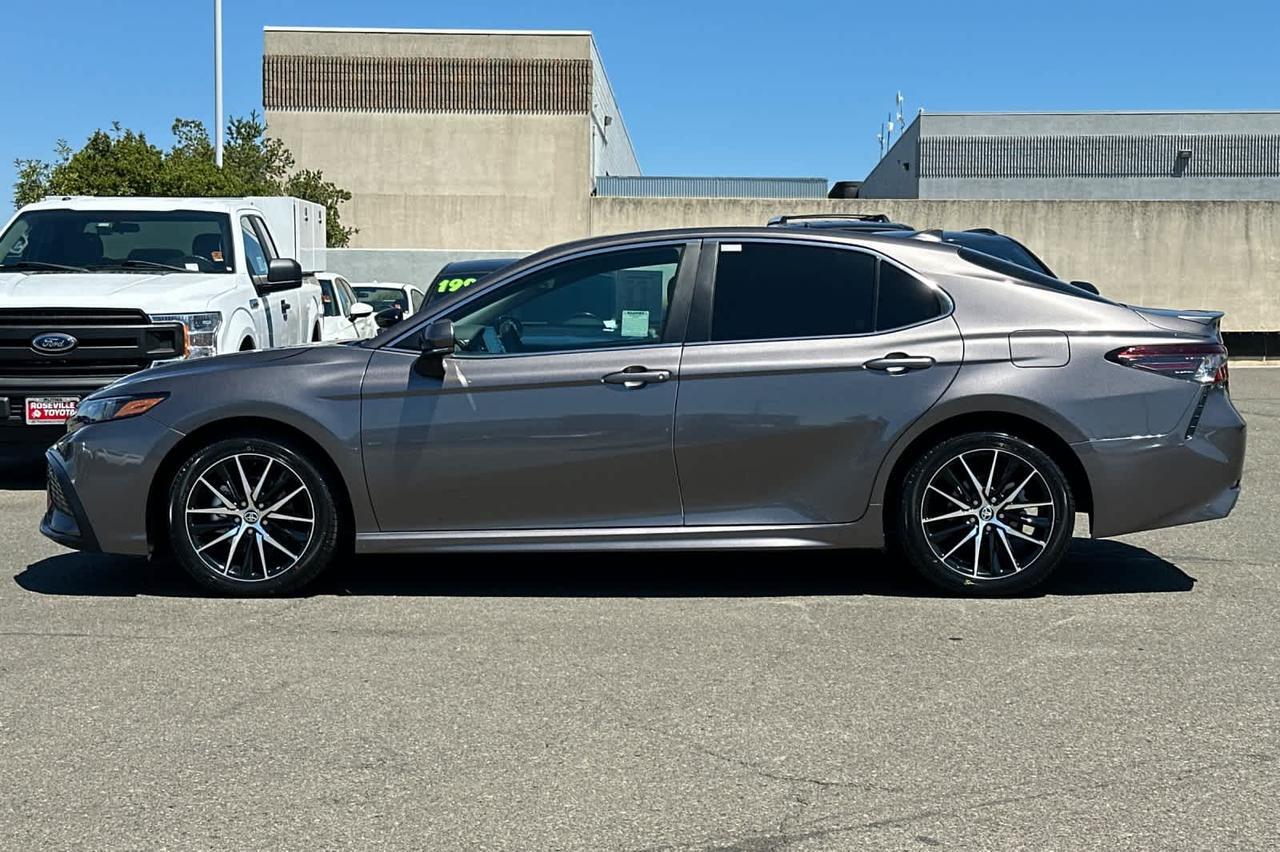 2024 Toyota Camry SE Roseville CA
